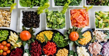 A table filled with different kinds of vegetables.